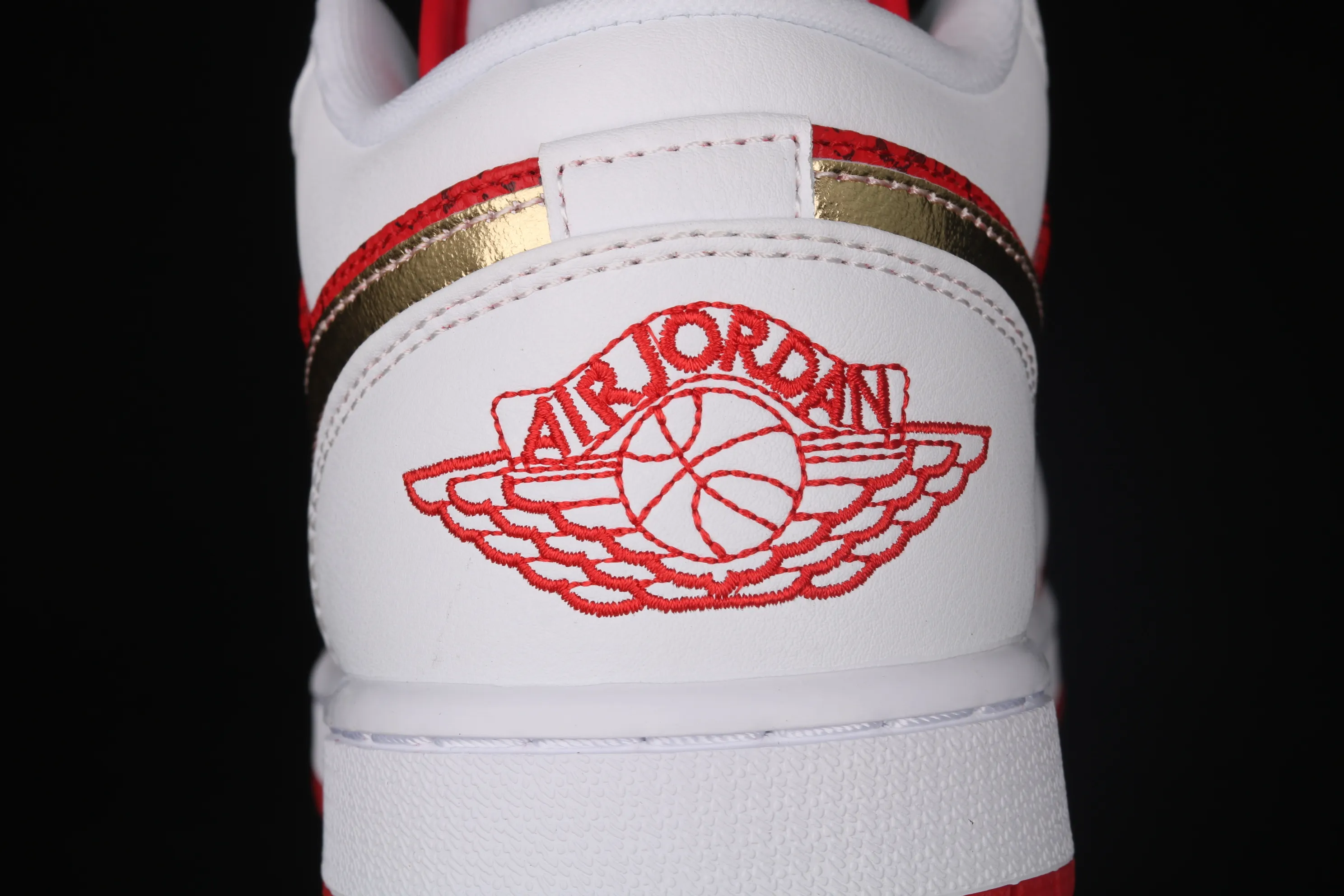 All categories Air Jordan Jordan series basketball shoes Air Jordan 1 Low Air Jordan 1 Low AJ1 Joe 1 low-top cultural and leisure sports sneakers DJ5185-100